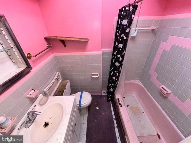 519 S 4TH ST, Darby, PA 19023