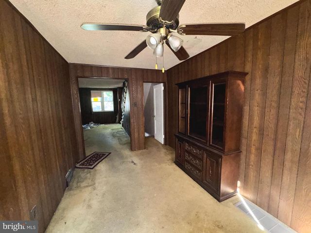 519 S 4TH ST, Darby, PA 19023