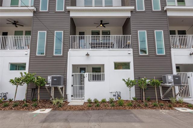 33 29TH STREET N, St Petersburg, FL 33713