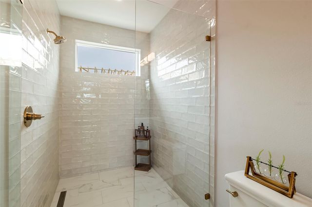 33 29TH STREET N, St Petersburg, FL 33713