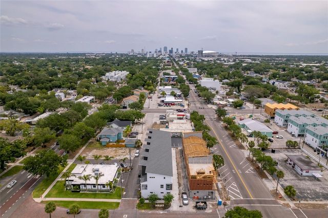33 29TH STREET N, St Petersburg, FL 33713