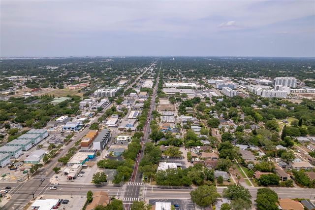 33 29TH STREET N, St Petersburg, FL 33713