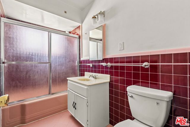 272 S Doheny Drive, Beverly Hills, CA 90211