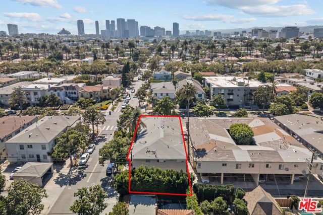 272 S Doheny Drive, Beverly Hills, CA 90211