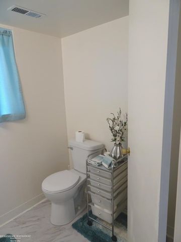 11027 Dill Court, Sterling Heights, MI 48312