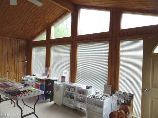 11027 Dill Court, Sterling Heights, MI 48312