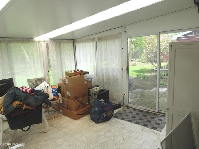 11027 Dill Court, Sterling Heights, MI 48312