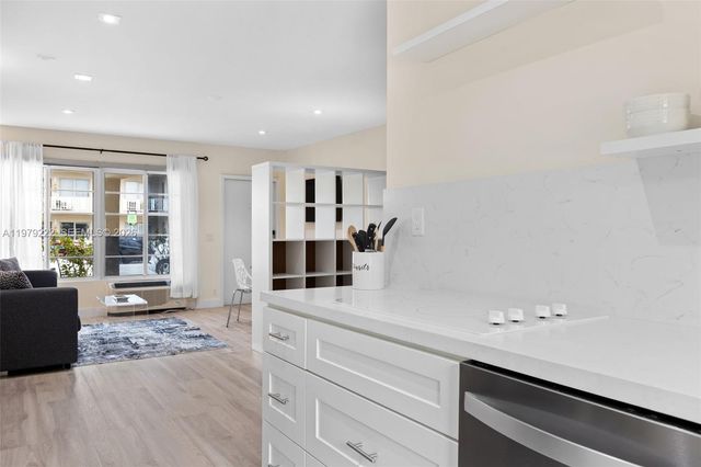 1241 14th St 4, Miami Beach, FL 33139