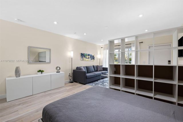 1241 14th St 4, Miami Beach, FL 33139