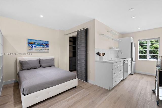 1241 14th St 4, Miami Beach, FL 33139