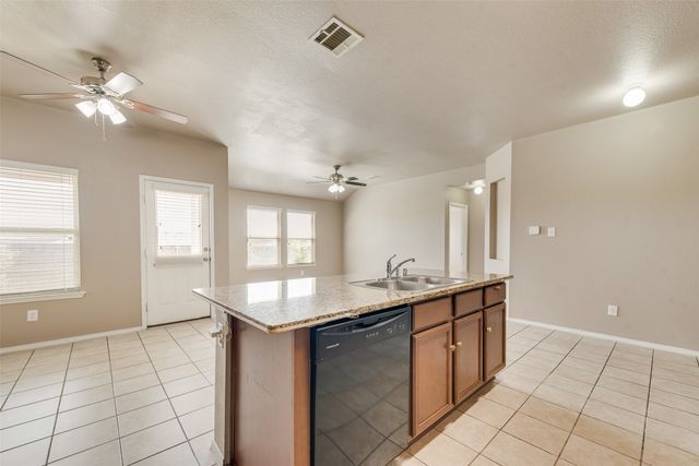 1013 Quartz Trail, Princeton, TX 75407