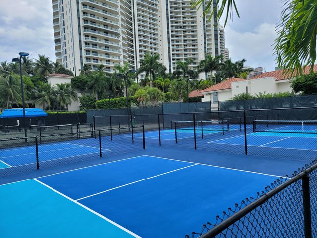 2000 ISLAND Boulevard 903, Aventura, FL 33160