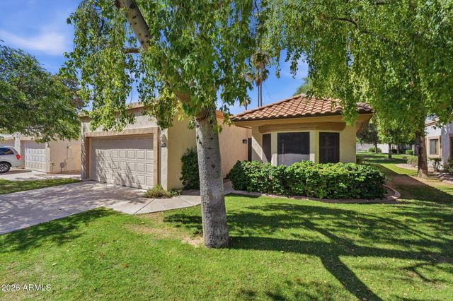 9118 W Taro Lane, Peoria, AZ 85382