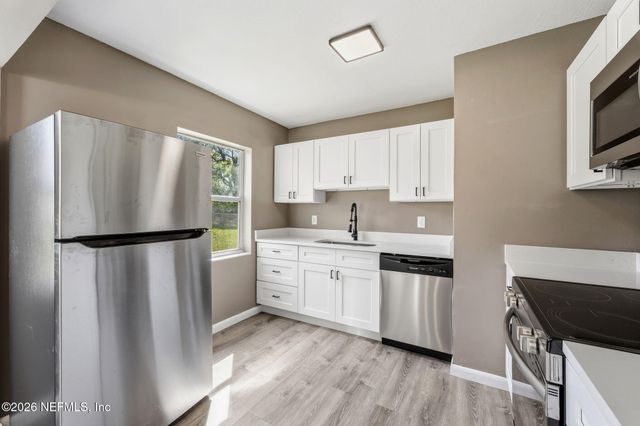 5170 CAIN Lane, Jacksonville, FL 32254