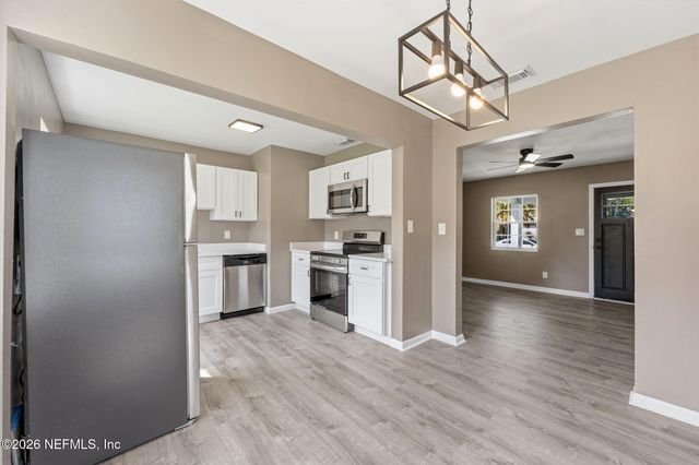 5170 CAIN Lane, Jacksonville, FL 32254