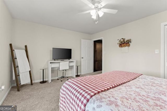 1330 Lakeshore Circle, Gainesville, GA 30501