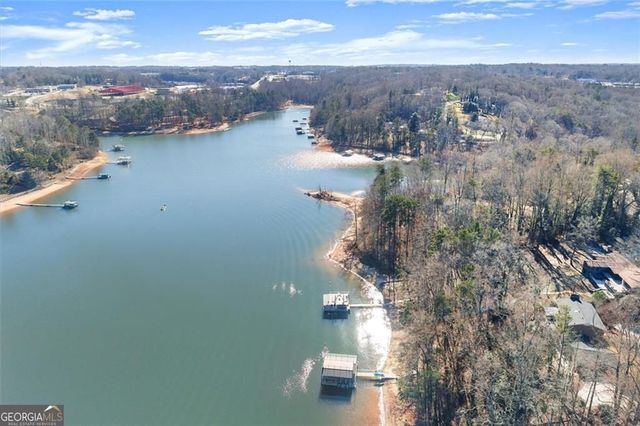 1330 Lakeshore Circle, Gainesville, GA 30501
