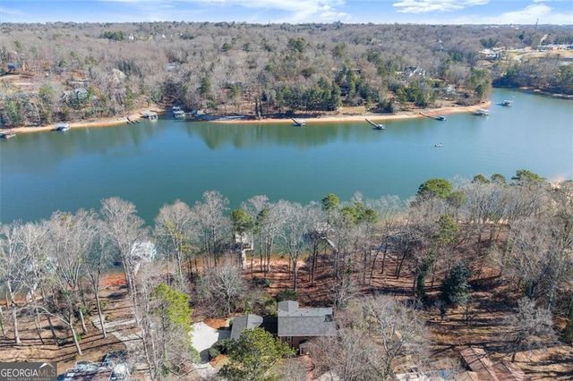 1330 Lakeshore Circle, Gainesville, GA 30501