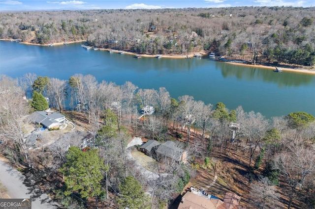 1330 Lakeshore Circle, Gainesville, GA 30501