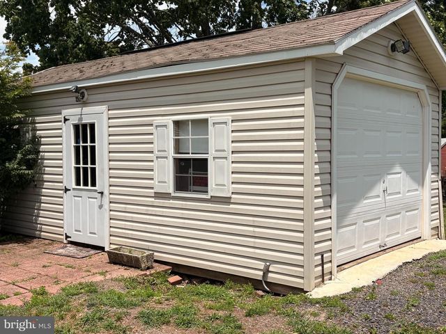 2928 NEW HANOVER SQUARE RD, Gilbertsville, PA 19525