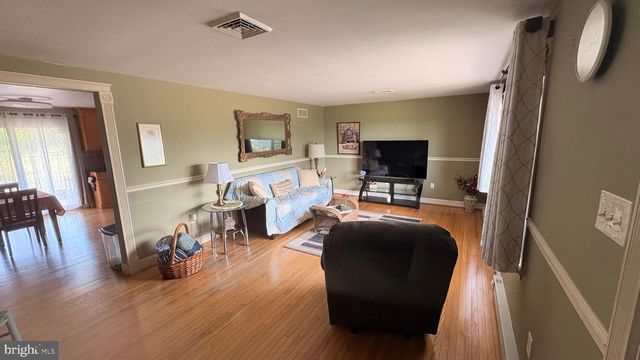 2928 NEW HANOVER SQUARE RD, Gilbertsville, PA 19525