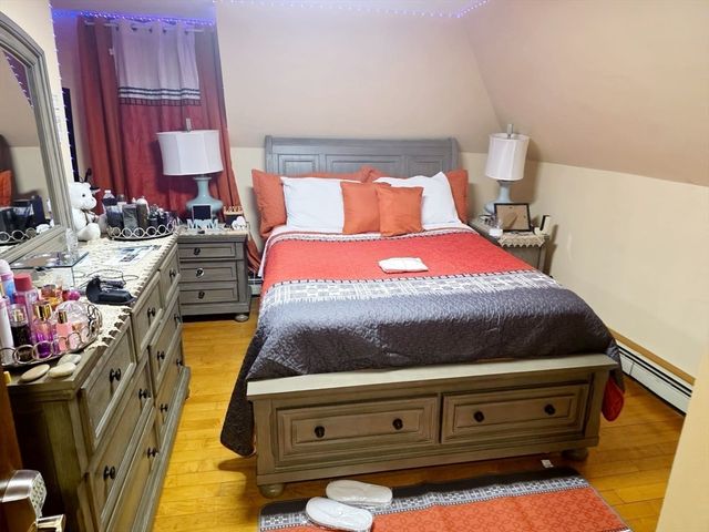 9 Hill St, Taunton, MA 02780