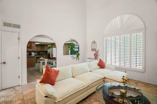 3012 SYLVAN LAKE Place, El Paso, TX 79936