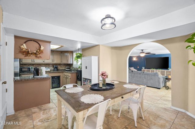 3012 SYLVAN LAKE Place, El Paso, TX 79936