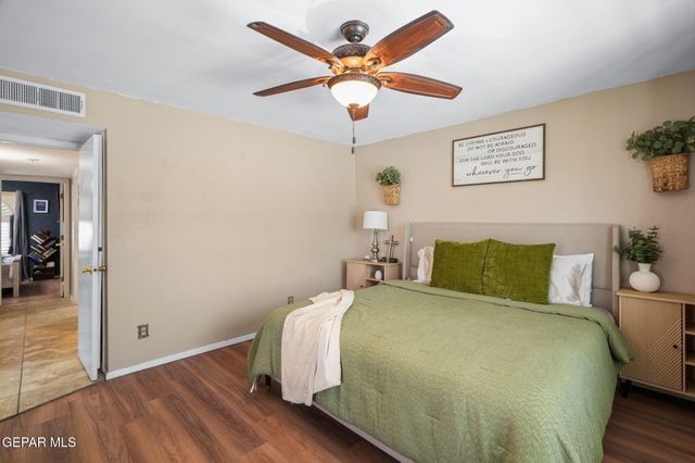 3012 SYLVAN LAKE Place, El Paso, TX 79936