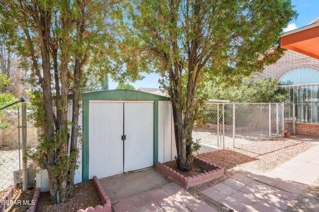 3012 SYLVAN LAKE Place, El Paso, TX 79936