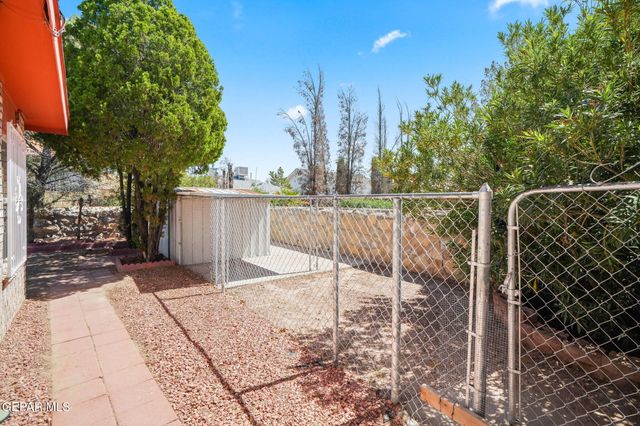 3012 SYLVAN LAKE Place, El Paso, TX 79936