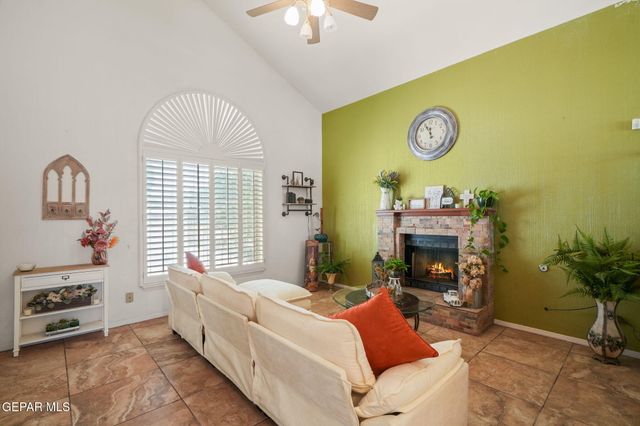 3012 SYLVAN LAKE Place, El Paso, TX 79936