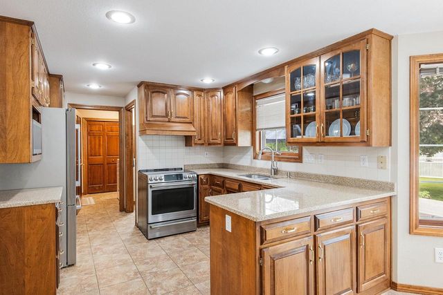 2645 ENGLEWOOD ROAD, Green Bay, WI 54311