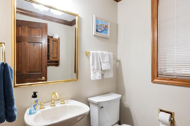 2645 ENGLEWOOD ROAD, Green Bay, WI 54311