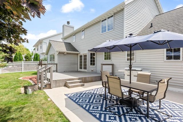 2645 ENGLEWOOD ROAD, Green Bay, WI 54311