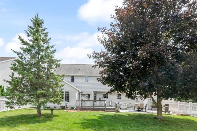 2645 ENGLEWOOD ROAD, Green Bay, WI 54311