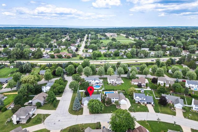 2645 ENGLEWOOD ROAD, Green Bay, WI 54311