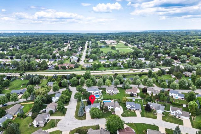 2645 ENGLEWOOD ROAD, Green Bay, WI 54311