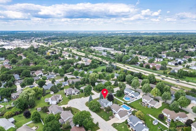 2645 ENGLEWOOD ROAD, Green Bay, WI 54311