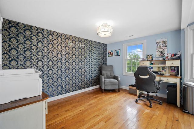 12 Leeside Road, Carmel, NY 10512