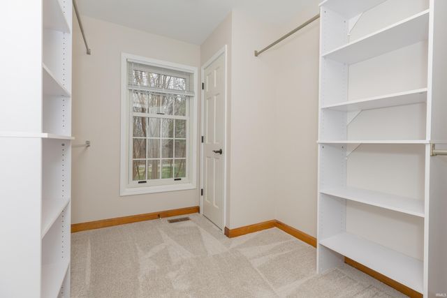 2901 Orchard Road, Evansville, IN 47720