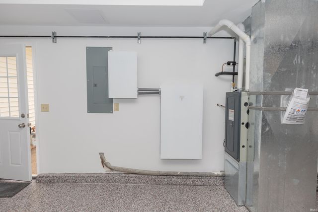 2901 Orchard Road, Evansville, IN 47720