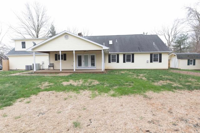 2901 Orchard Road, Evansville, IN 47720