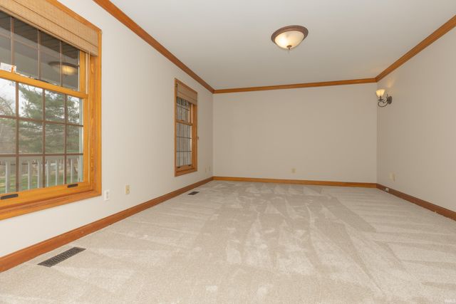 2901 Orchard Road, Evansville, IN 47720