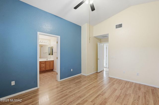 7057 S Pebble Shore Drive, Tucson, AZ 85757