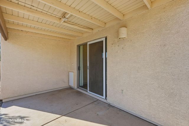7057 S Pebble Shore Drive, Tucson, AZ 85757
