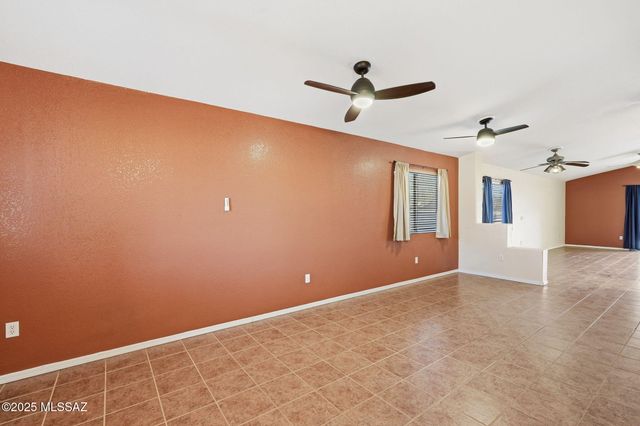 7057 S Pebble Shore Drive, Tucson, AZ 85757