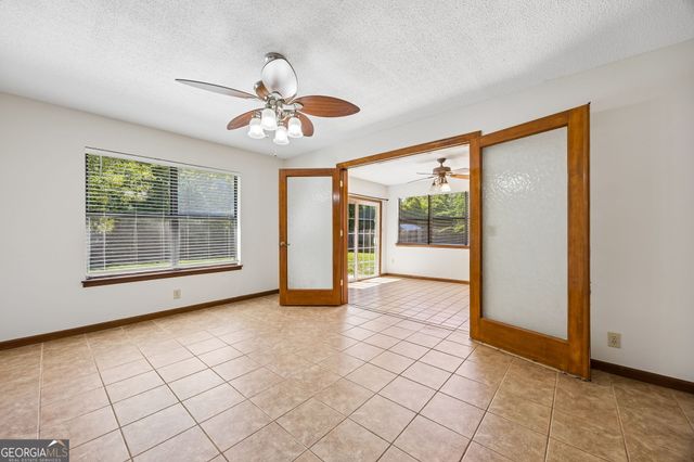 401 Powder Horn Road, St. Marys, GA 31558