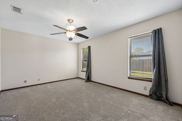 401 Powder Horn Road, St. Marys, GA 31558