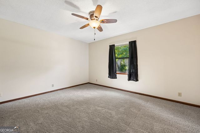 401 Powder Horn Road, St. Marys, GA 31558
